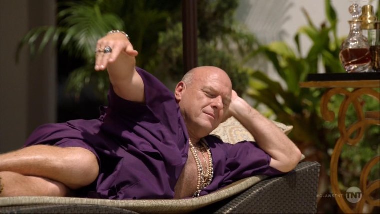 Дин Норрис голый