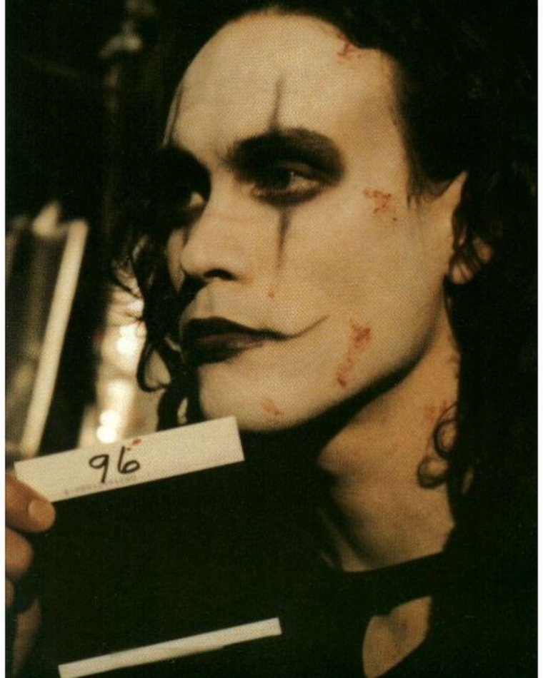 Брэндон ли ворон