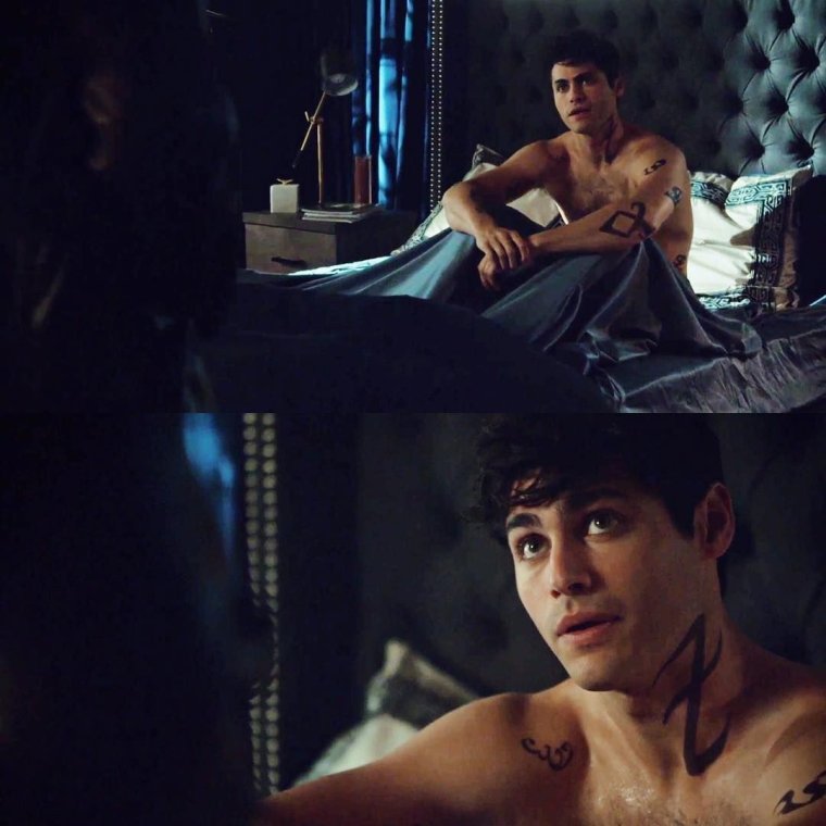 Мэттью Даддарио торс