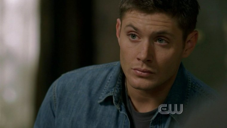 Дженсен Эклз идёт