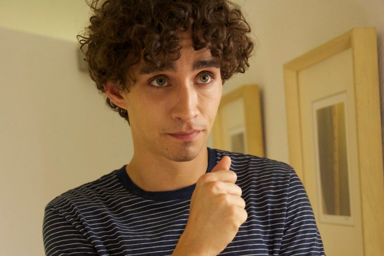Robert Sheehan тронутые