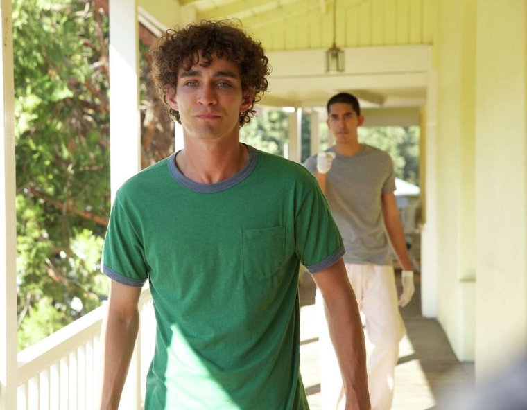 Роберт Шиэн в фильме тронутые