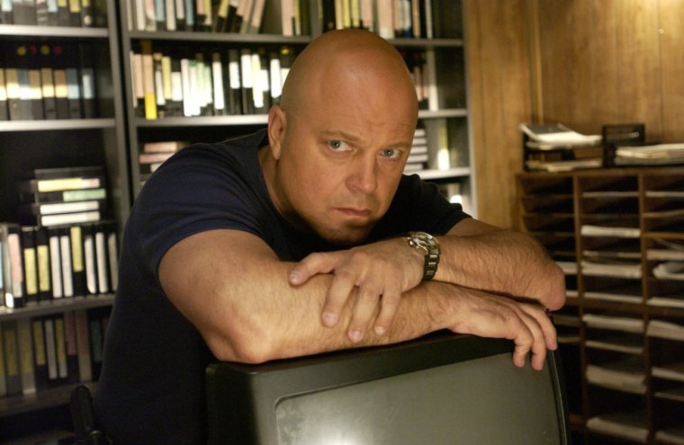 Майкл Чиклис щит кадры