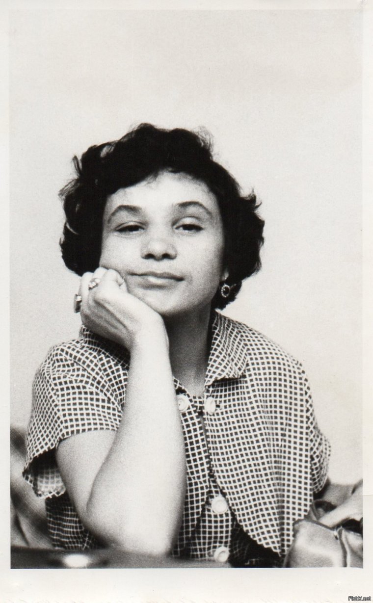 Мари́я Серге́евна Виногра́дова