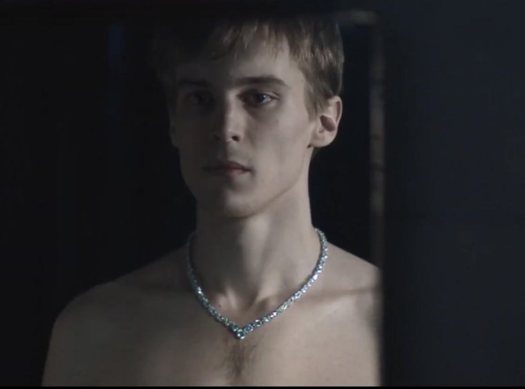 Иван Янковский голый топи