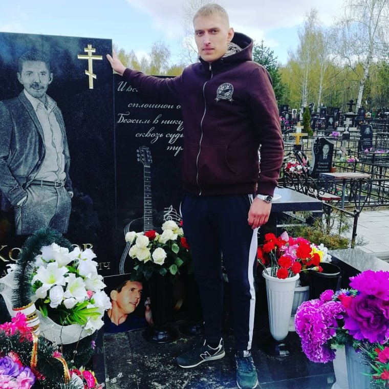 Похороны певца Аркадия Кобякова