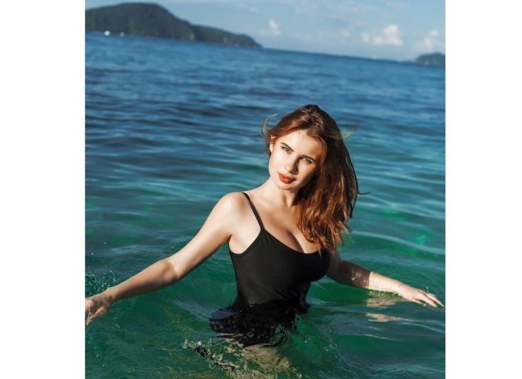 Анна Цуканова-Котт