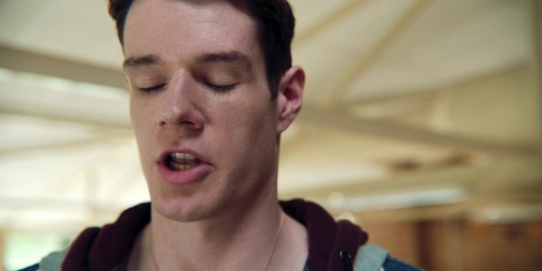 Коннор Суинделлс торс