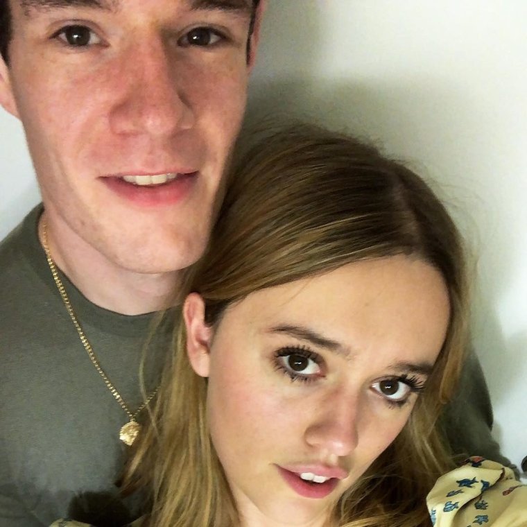 Коннор Суинделлс и Эйми Лу Вуд расстались