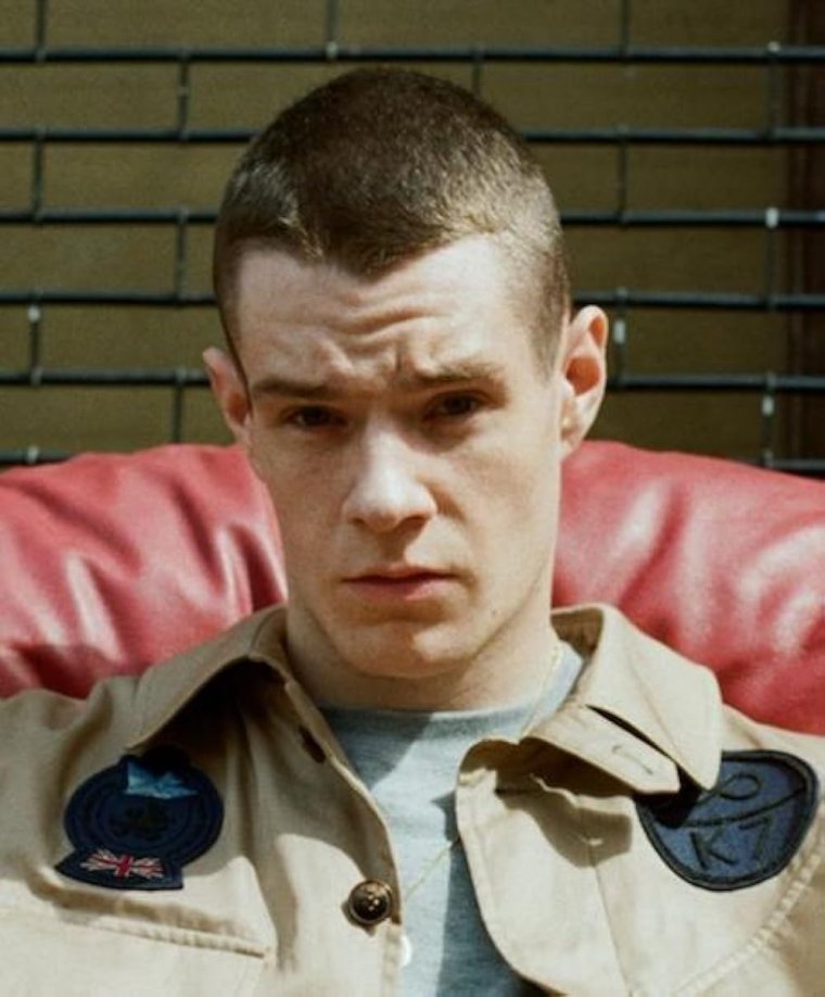 Адам Грофф актер