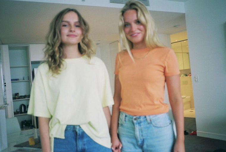 Оливия ДЕДЖОНГ Присцилла