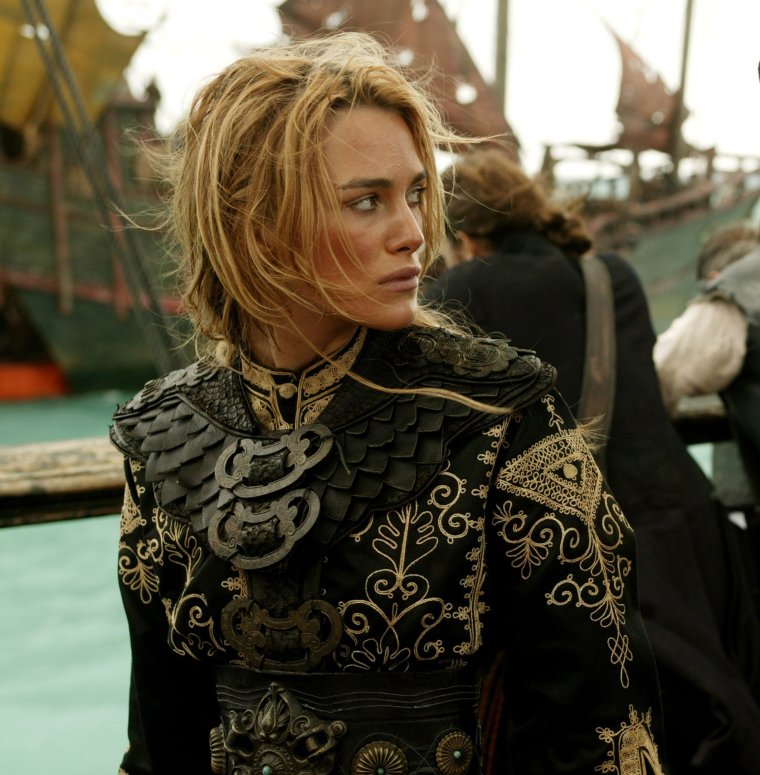 Элизабет Суонн пираты Карибского моря 3