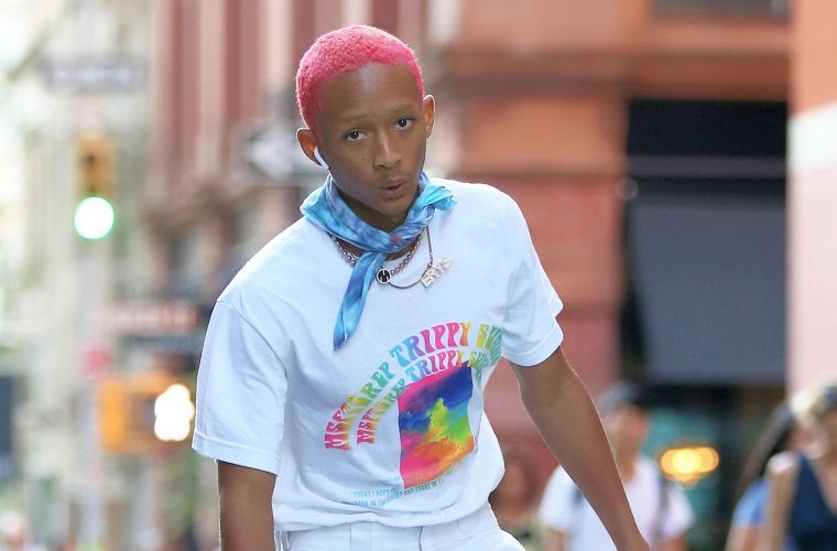 Джейден Смит розовый