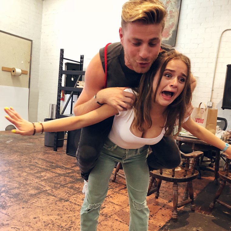 Джои Кинг и ее сестры