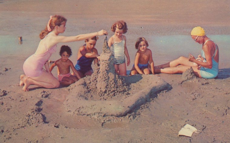 Детский пляж ретро