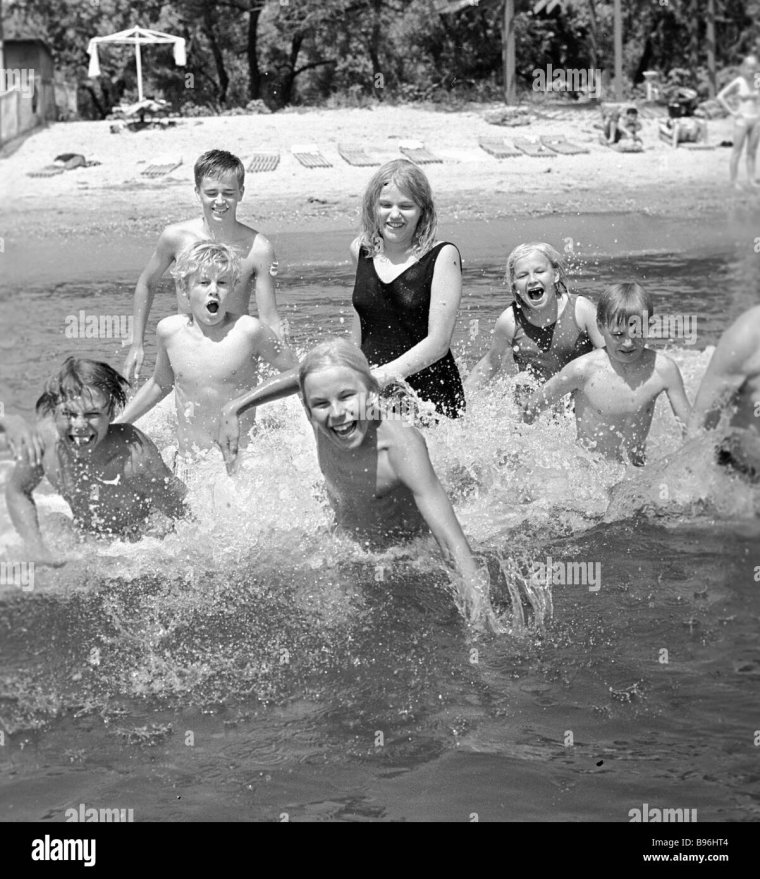 Пионерский лагерь Артек СССР купание