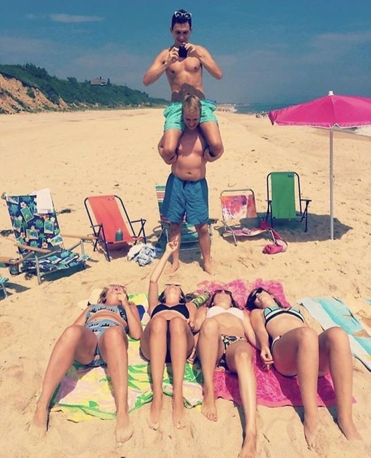 Смешные селфи на пляже