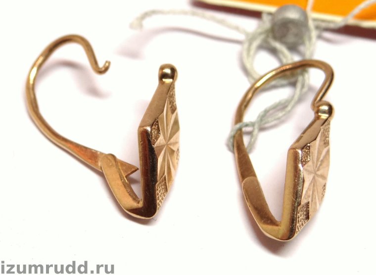 Серьги золотые ромбики 585 пробы