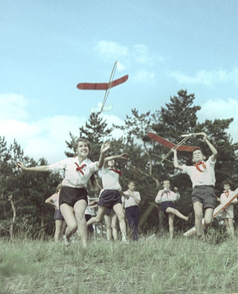 Детство СССР пионерлагерь