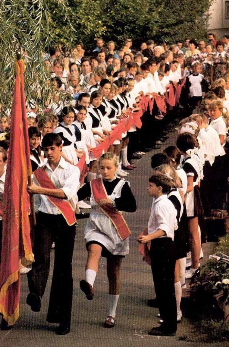 Пионеры в 1970 году Школьная форма