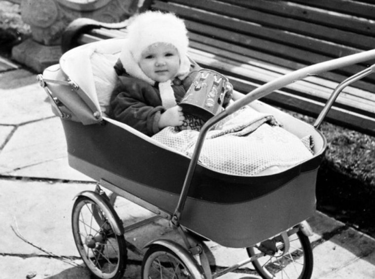 Детские коляски 60-х годов