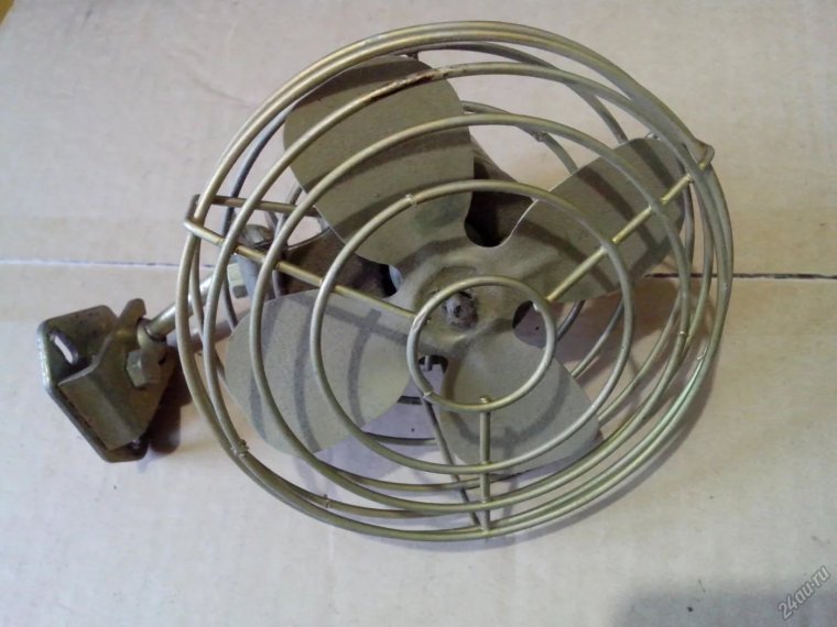 Вентилятор обдува кабины 526-8104210