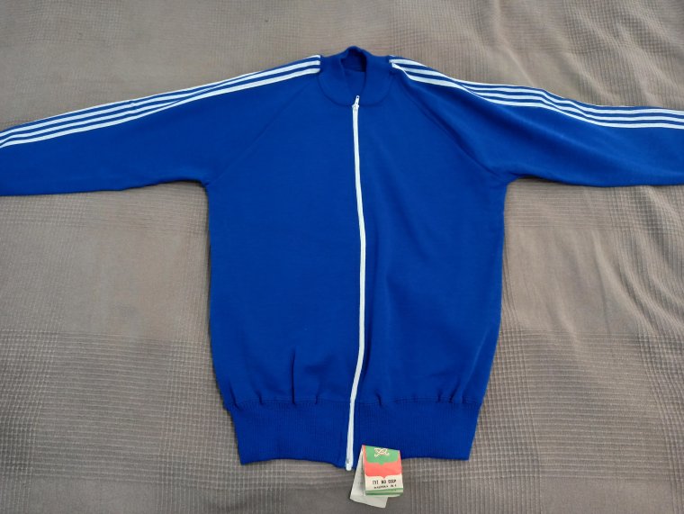 Спортивный костюм олимпийка времен СССР