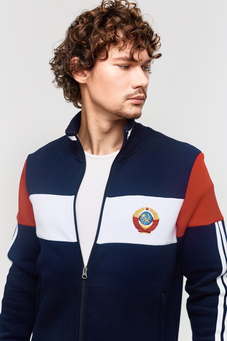 Советский спортивный костюм