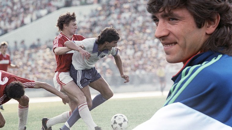 Советский футбол