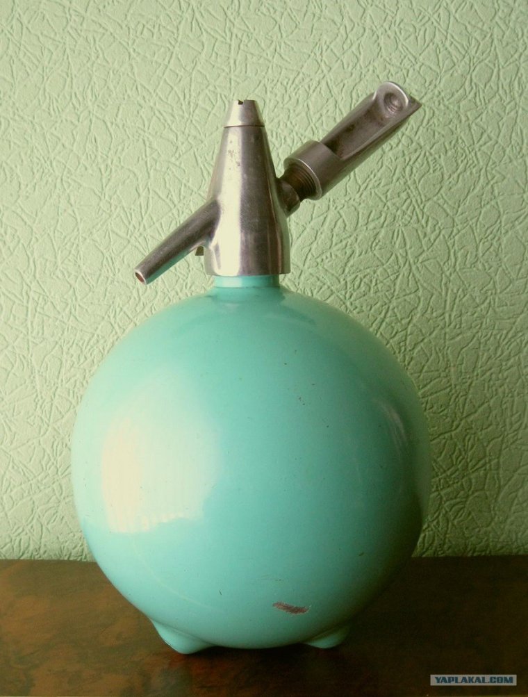 Советский сифон для газирования воды