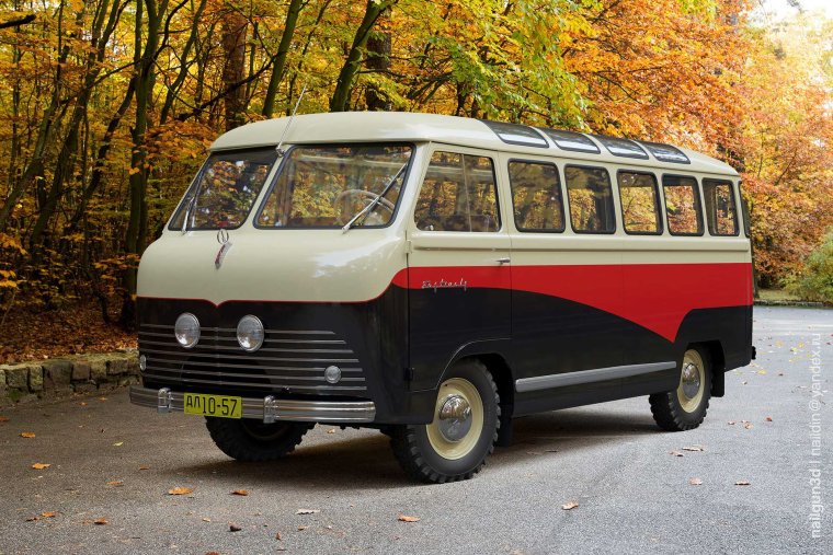 РАФ-10 микроавтобус