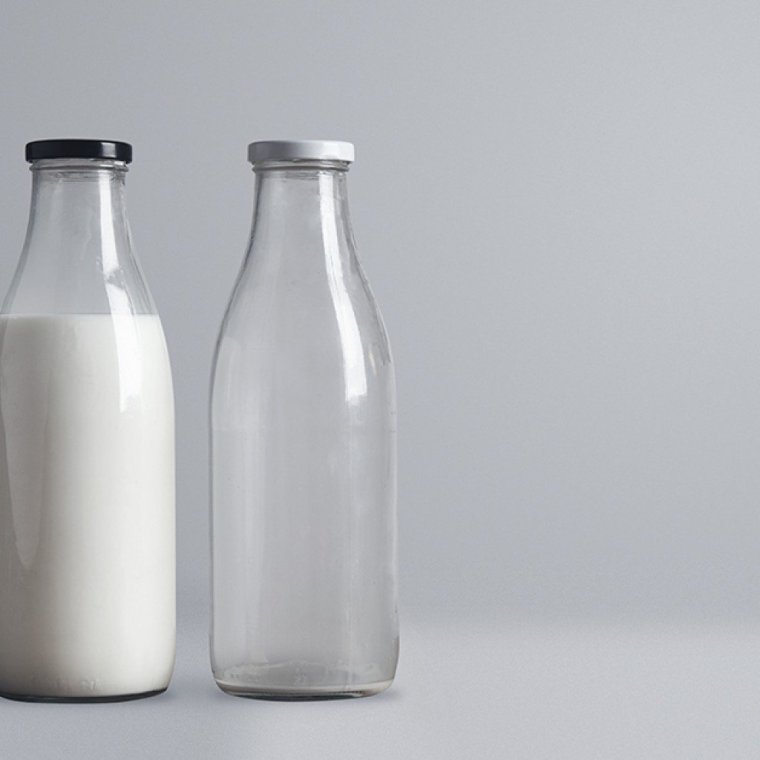 Бутылка для молока стеклянная