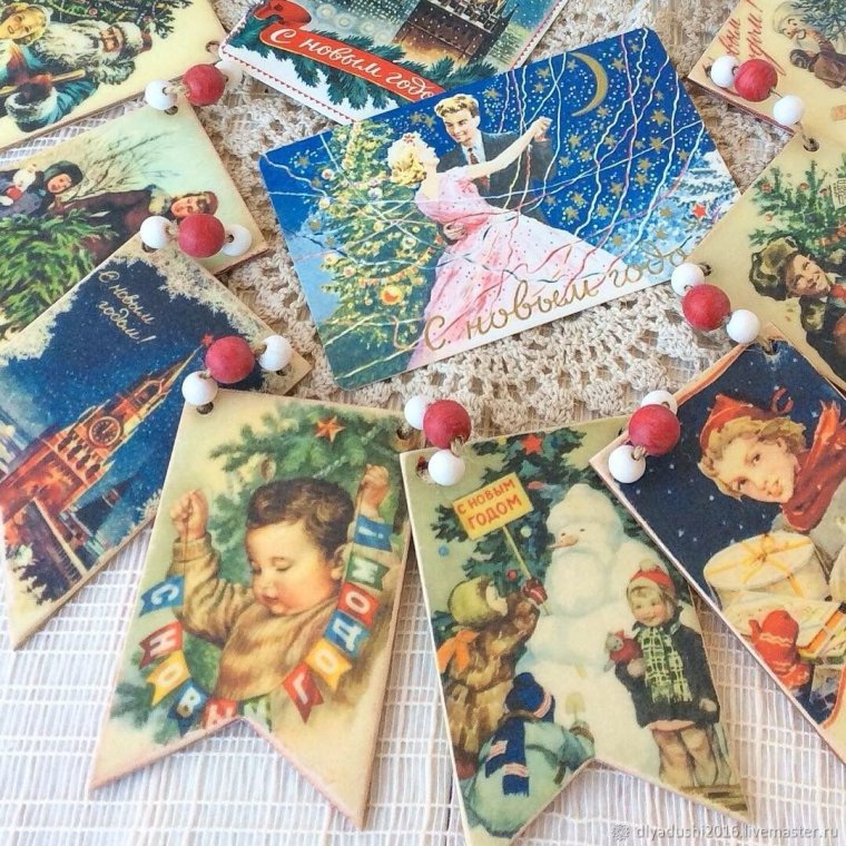 Старинные флажки на елку