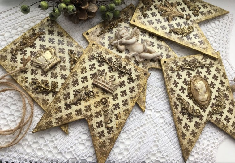 Винтажные новогодние флажки