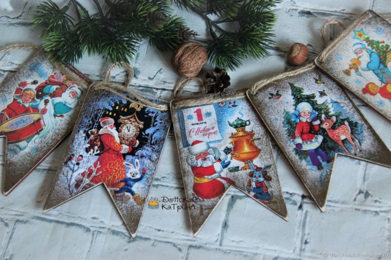 Новогодние флажки гирлянды