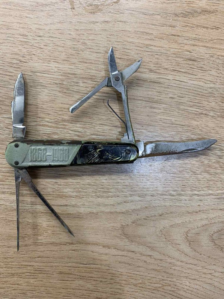 Советский нож в виде когтя