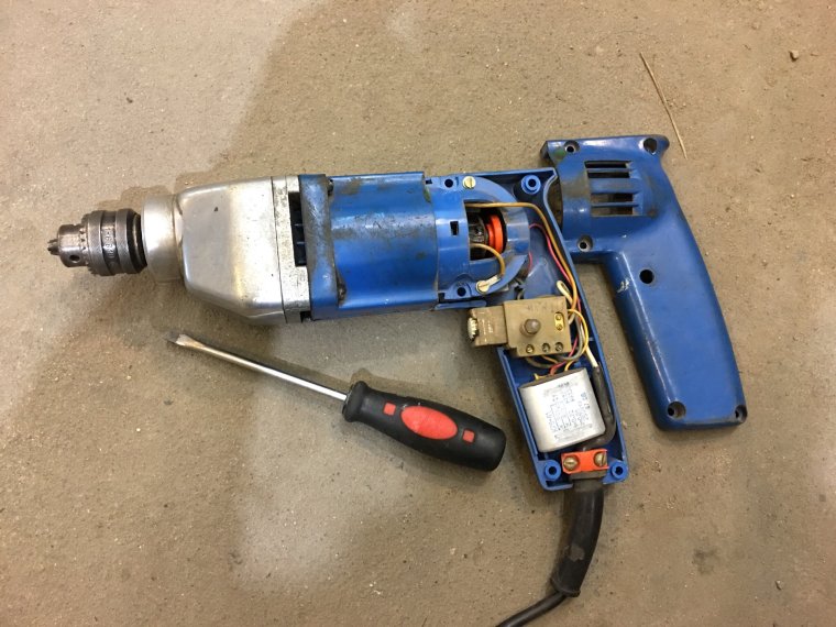 Советская дрель б3с