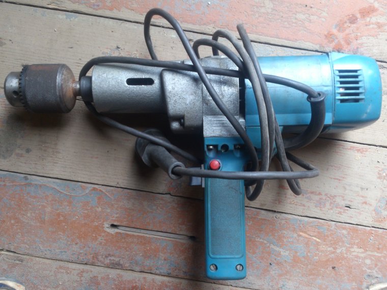 Советская дрель б3с