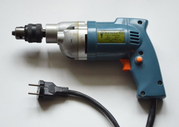 Дрель ИЭ 1032