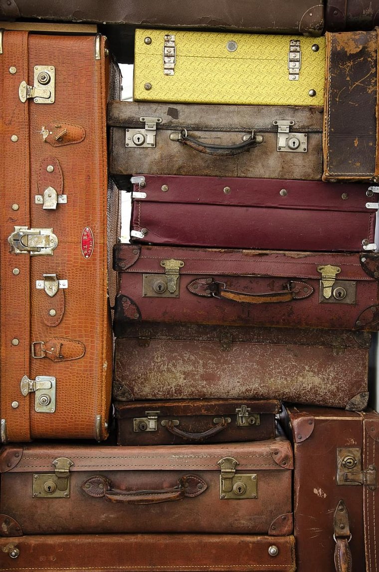 Винтажный чемодан