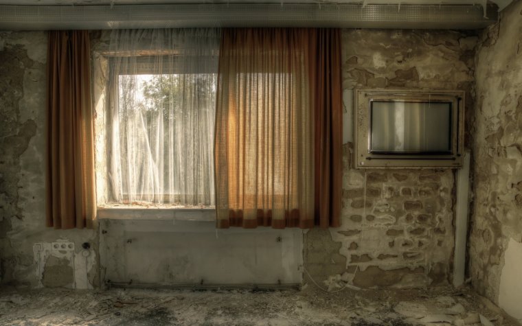 Окно изнутри квартиры