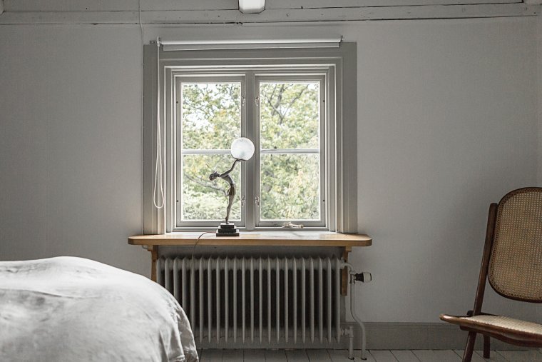 Окно с батареей