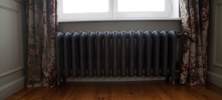 Чугунные батареи в интерьере