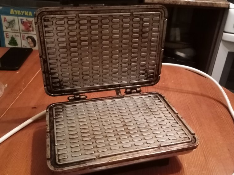 Вафельки на 14 февраля в вафельнице