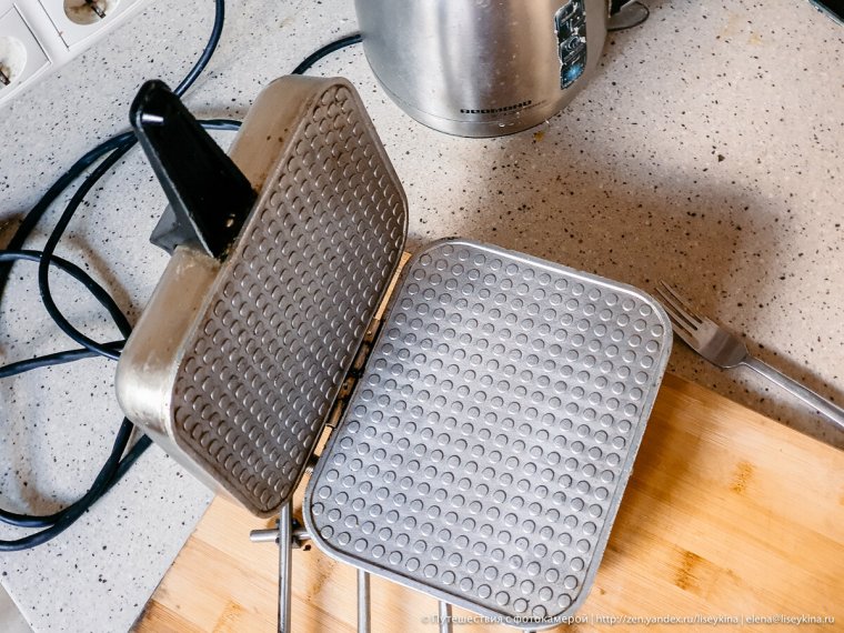 Советская вафельница