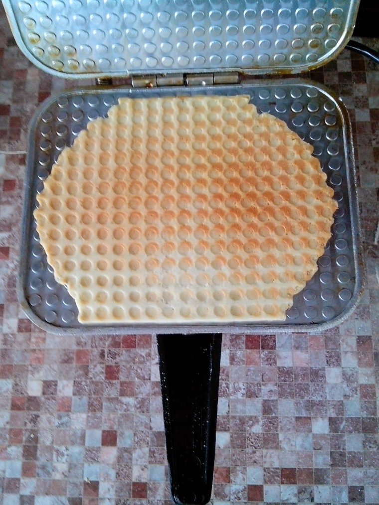 Вафельница для тонких вафель