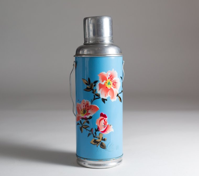 Термос с цветами китайский
