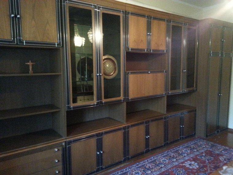 Югославская стенка 80