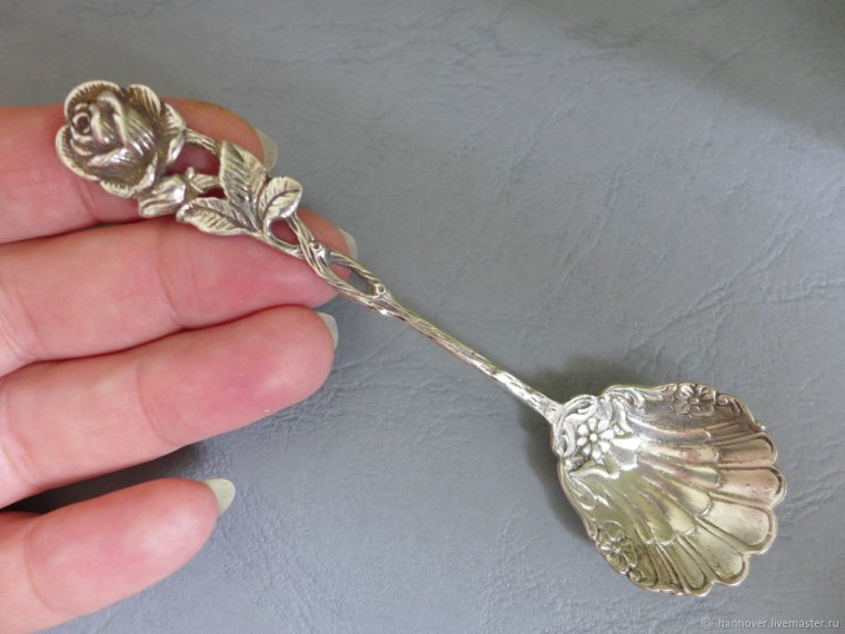 Ложка для сахара Посеребренная "серебряная роза"