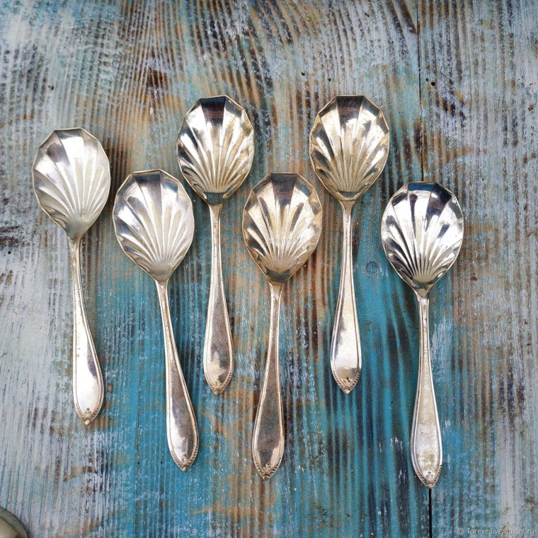 Ложка десертная